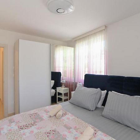 شقة Apartman Iskra غييكا المظهر الخارجي الصورة