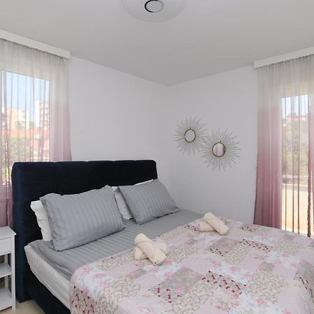 شقة Apartman Iskra غييكا المظهر الخارجي الصورة