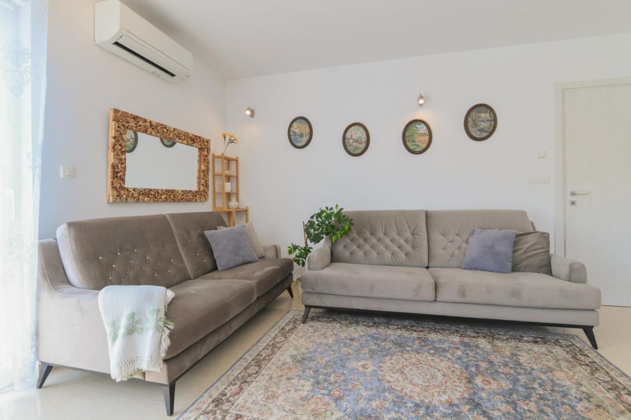 شقة Apartman Iskra غييكا المظهر الخارجي الصورة