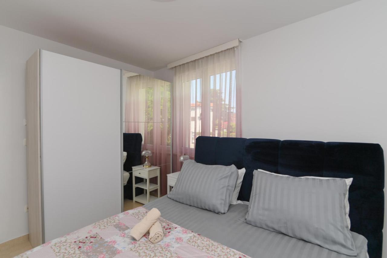 شقة Apartman Iskra غييكا المظهر الخارجي الصورة