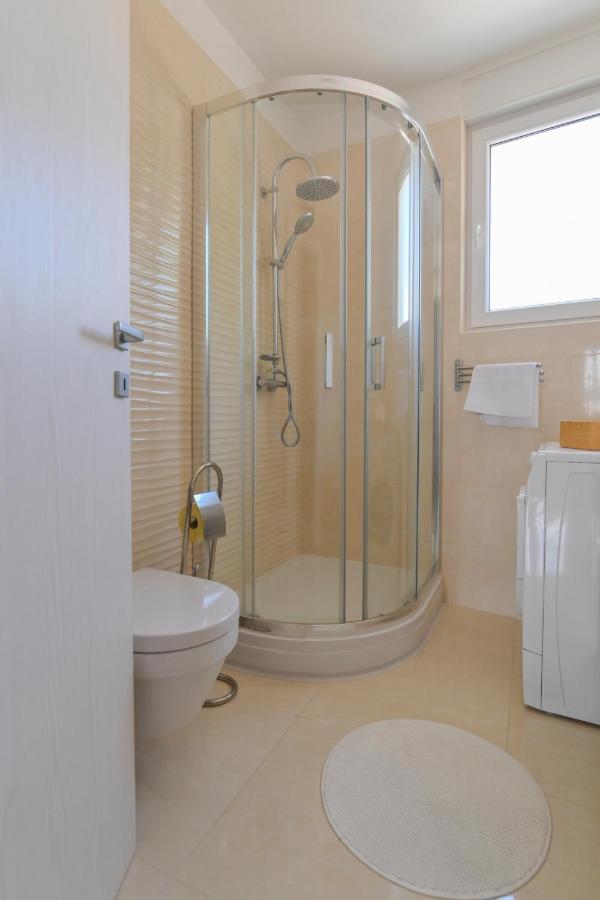 شقة Apartman Iskra غييكا المظهر الخارجي الصورة